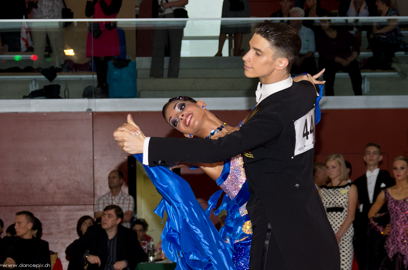 Wels-11-036 Europameister Youth Standard: Artem Bronnikov & Daria Grishko Russian Federation